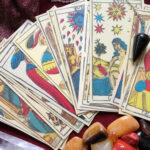 Guida ai tarocchi del sì e del no: metodo e interpretazione